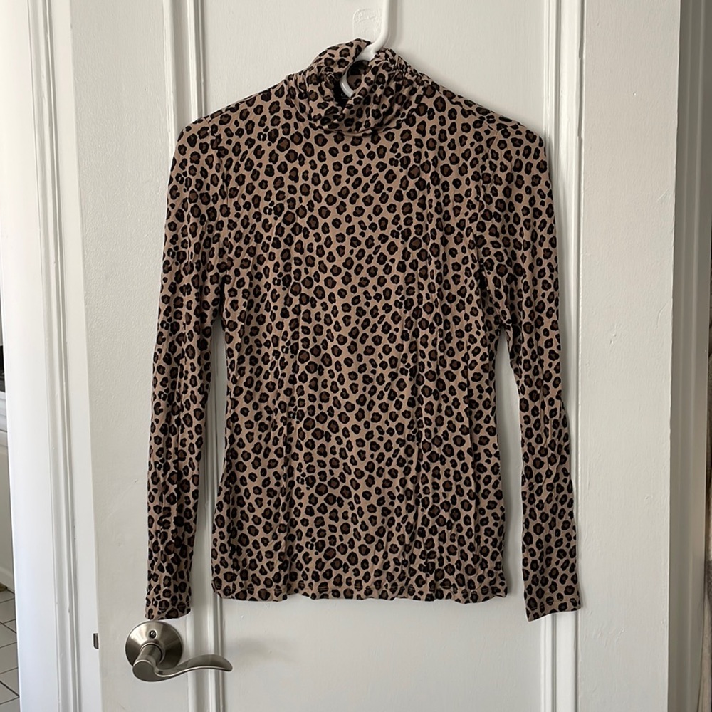 NWOT Turtleneck